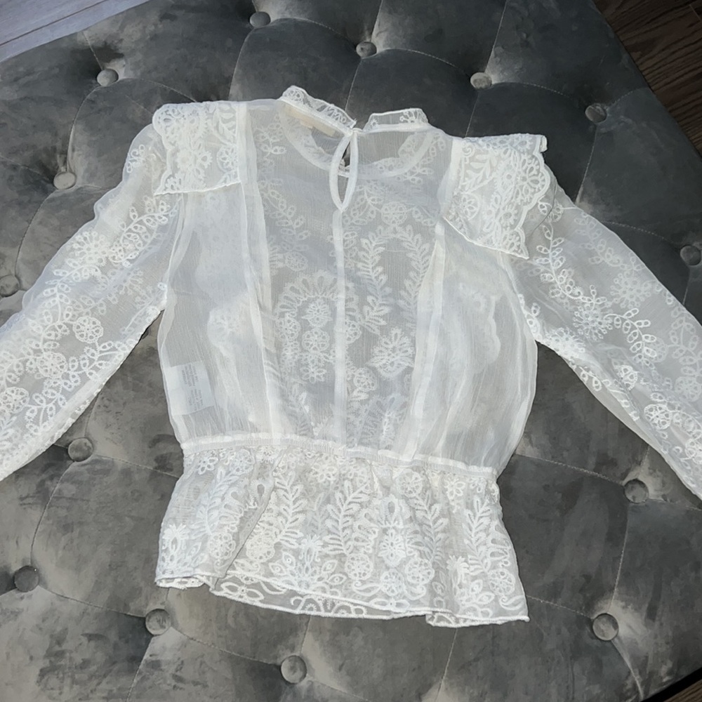 Full lace top - Picture 2 of 2